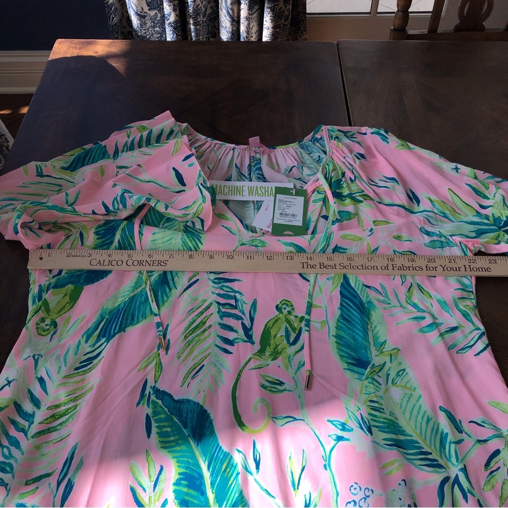 NWT Lilly Pulitzer Willa Flounce Sleeve Top in Chimpoiserie Print New Size L - Picture 11 of 12